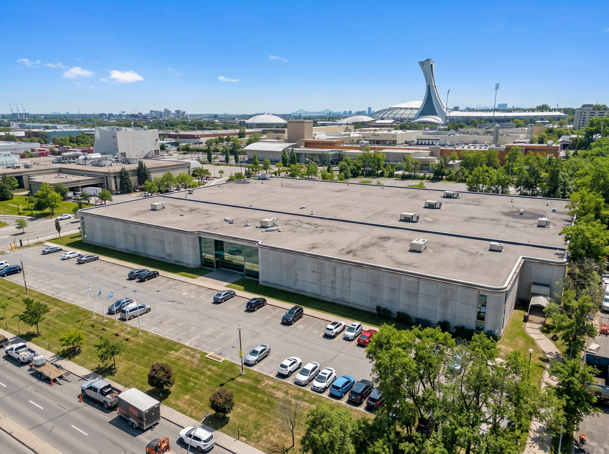 3100 Boul de l'Assomption, Montréal, QC for lease Building Photo- Image 1 of 7