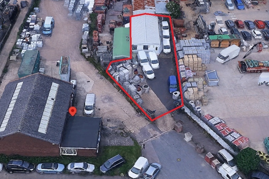 30 Burrowfield, Welwyn Garden City for lease Primary Photo- Image 1 of 11