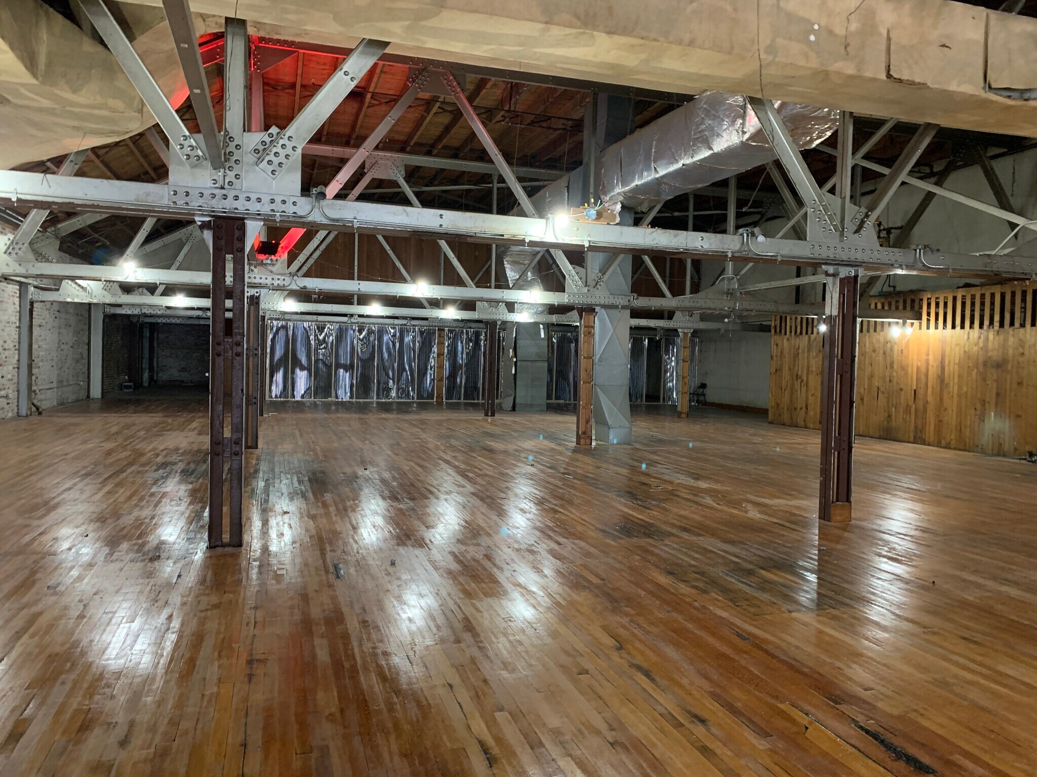 5607 Germantown Ave, Philadelphia, PA for lease Interior Photo- Image 1 of 8