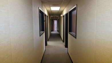 4702 Baldwin Blvd, Corpus Christi, TX for lease Interior Photo- Image 2 of 14