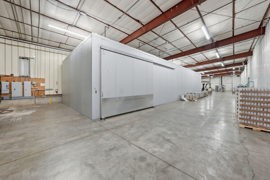 273 SE 9th St, Bend, OR for lease - Building Photo - Image 3 of 6