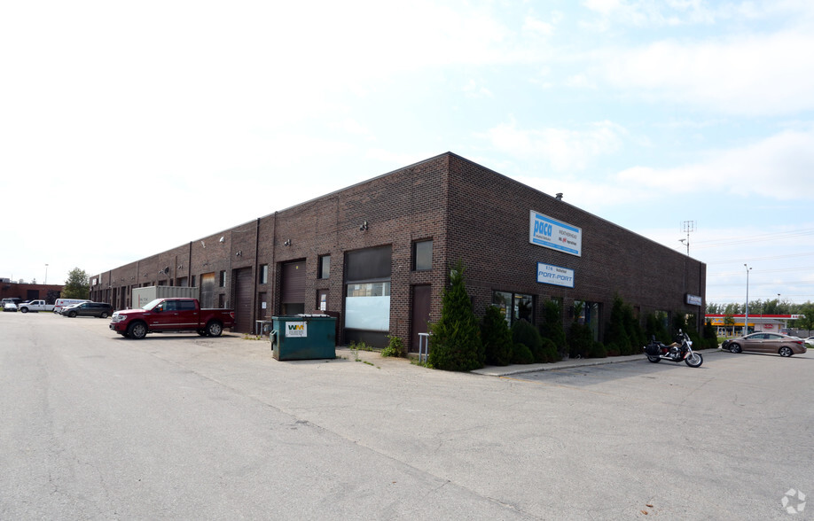 450 Woodlawn Rd W, Guelph, ON for lease - Building Photo - Image 2 of 3