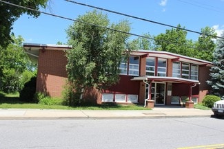 Plus de détails pour 15 Moore Ave, Mount Kisco, NY - Bureau à vendre