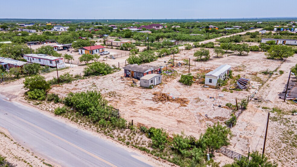 105 Meirs St, Laredo, TX à vendre - Aérien - Image 3 de 10