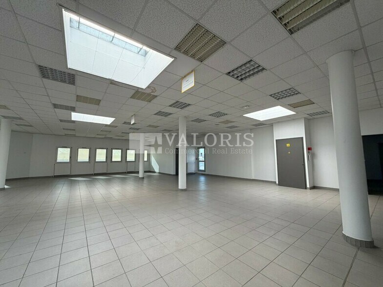 20 Avenue Lucien Buisson, Meyzieu for lease - Building Photo - Image 1 of 8