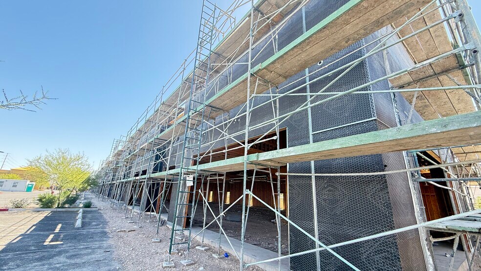 8185 S Rainbow Blvd, Las Vegas, NV à louer - Photo du bâtiment - Image 3 de 14