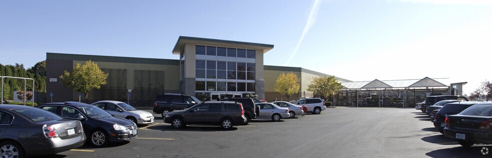 2433-2587 SE Burnside Rd, Gresham, OR à louer - Photo du bâtiment - Image 2 de 5