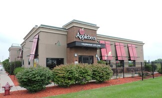 Plus de détails pour 2126 Gateway Ctr, Belvidere, IL - Commerce de détail à vendre