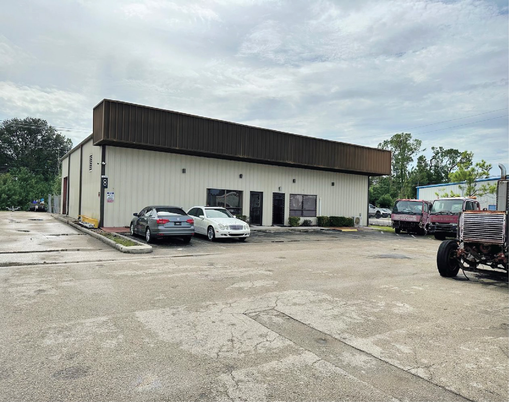 12751 Metro Pky, Fort Myers, FL for lease Primary Photo- Image 1 of 4