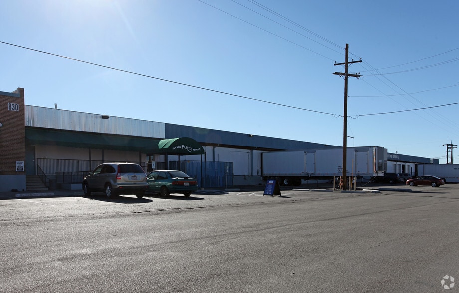 810 E 17th St, Tucson, AZ for sale - Building Photo - Image 2 of 4