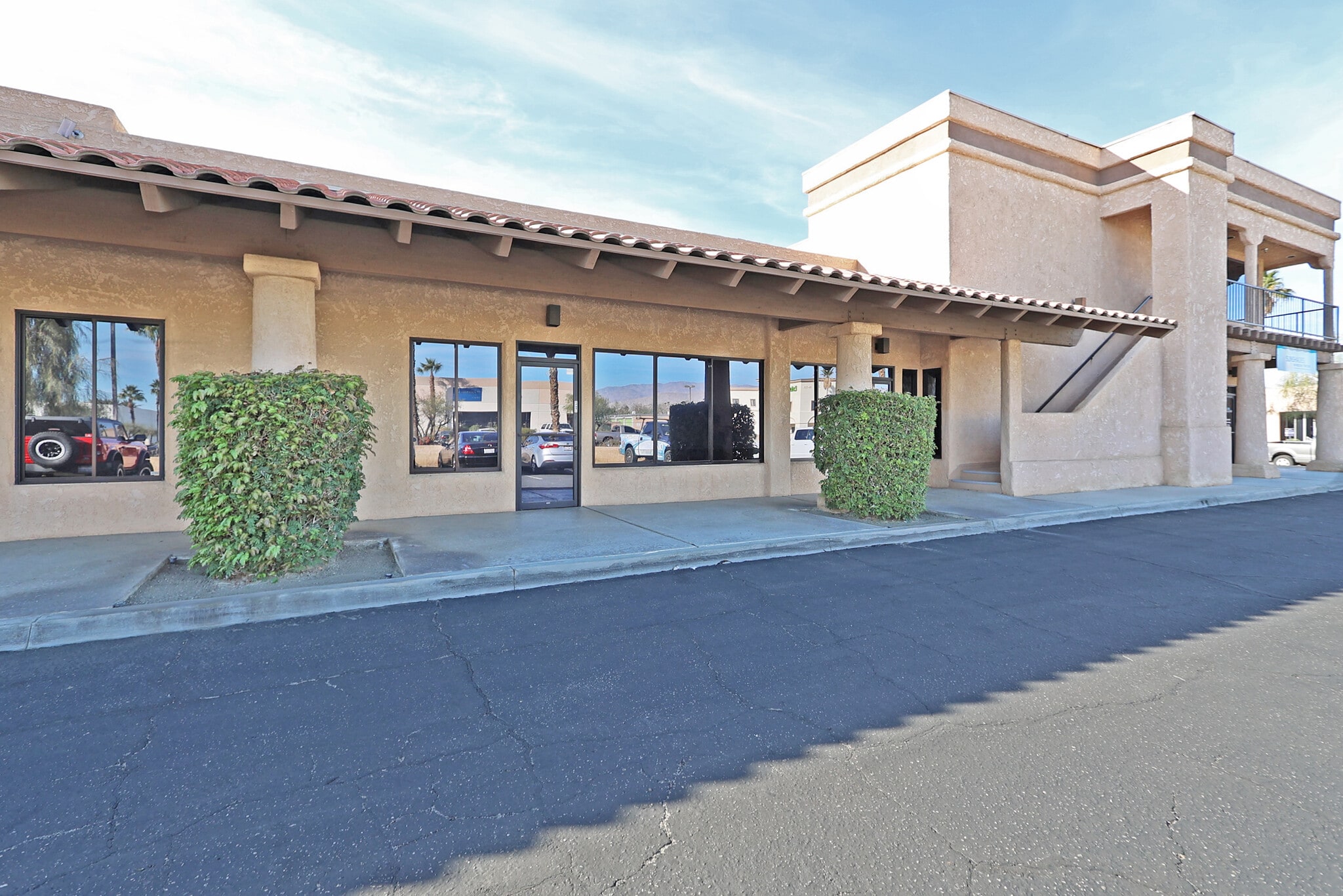 39725 Garand Ln, Palm Desert, CA à louer Photo intérieure- Image 1 de 10