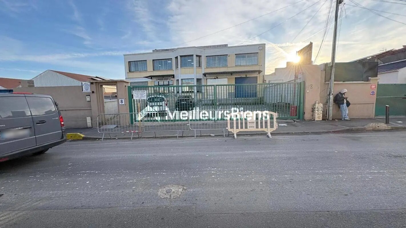 Industriel dans Noisy-le-Sec à louer Photo du bâtiment- Image 1 de 4
