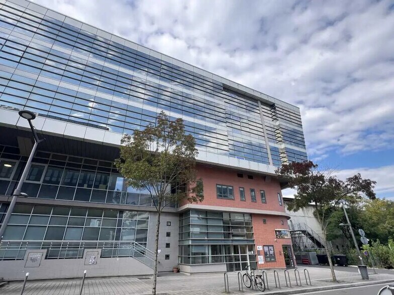 30 Avenue Carnot, Massy à louer - Photo du bâtiment - Image 3 de 3