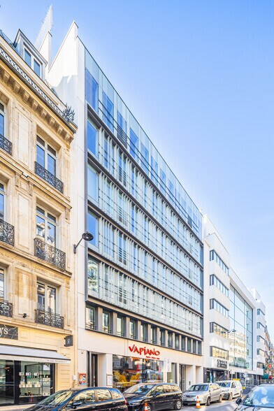 36 Rue Marbeuf, Paris à louer - Photo du bâtiment - Image 3 de 14