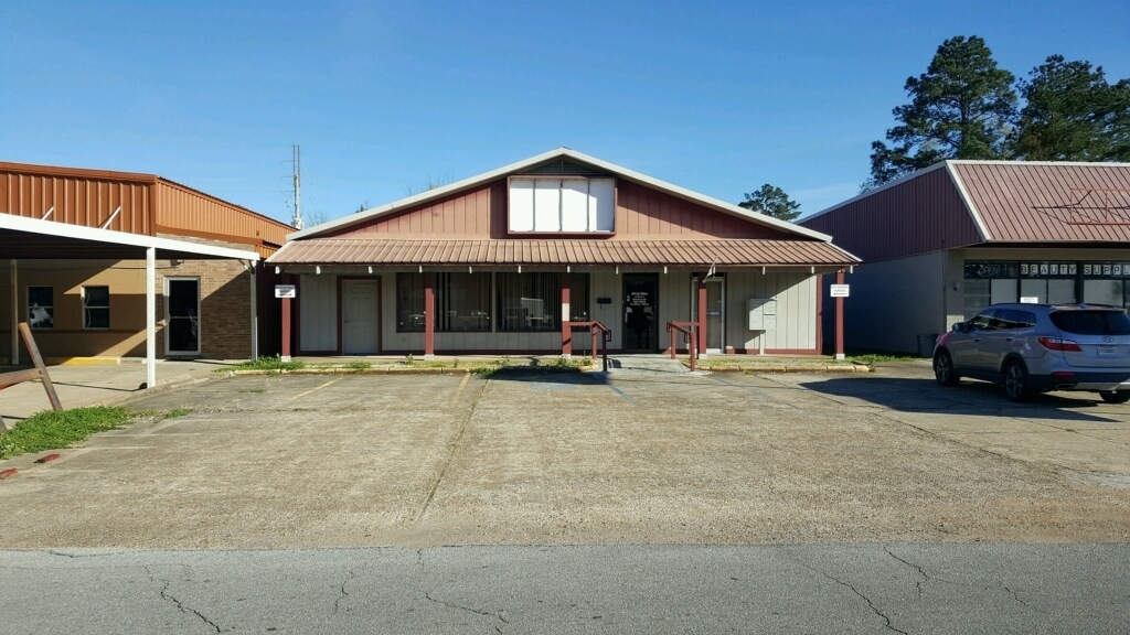 353 Moreau St, Marksville, LA à vendre Photo principale- Image 1 de 20