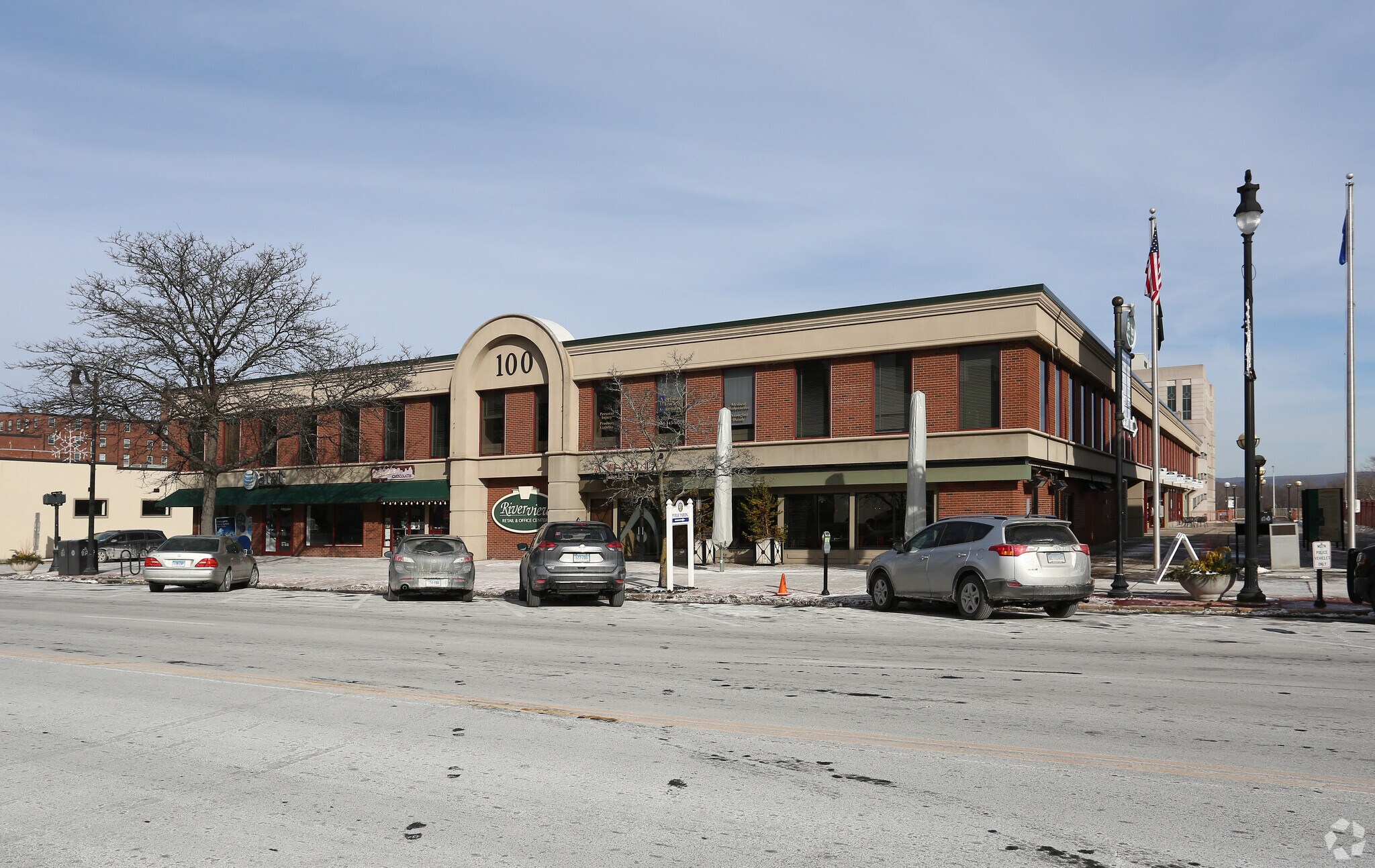 100-140 Riverview Ctr, Middletown, CT for lease Primary Photo- Image 1 of 47