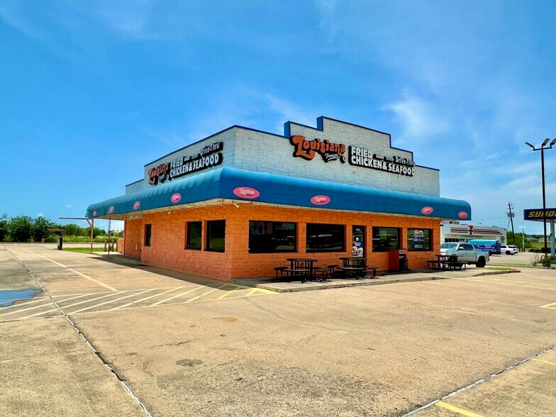 5400 Avenue I, Rosenberg, TX à louer - Photo du bâtiment - Image 1 de 4