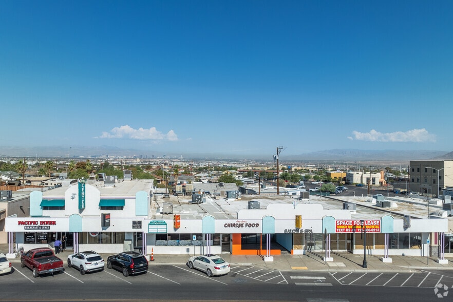 16 W Pacific Ave, Henderson, NV à louer - Photo du bâtiment - Image 3 de 18