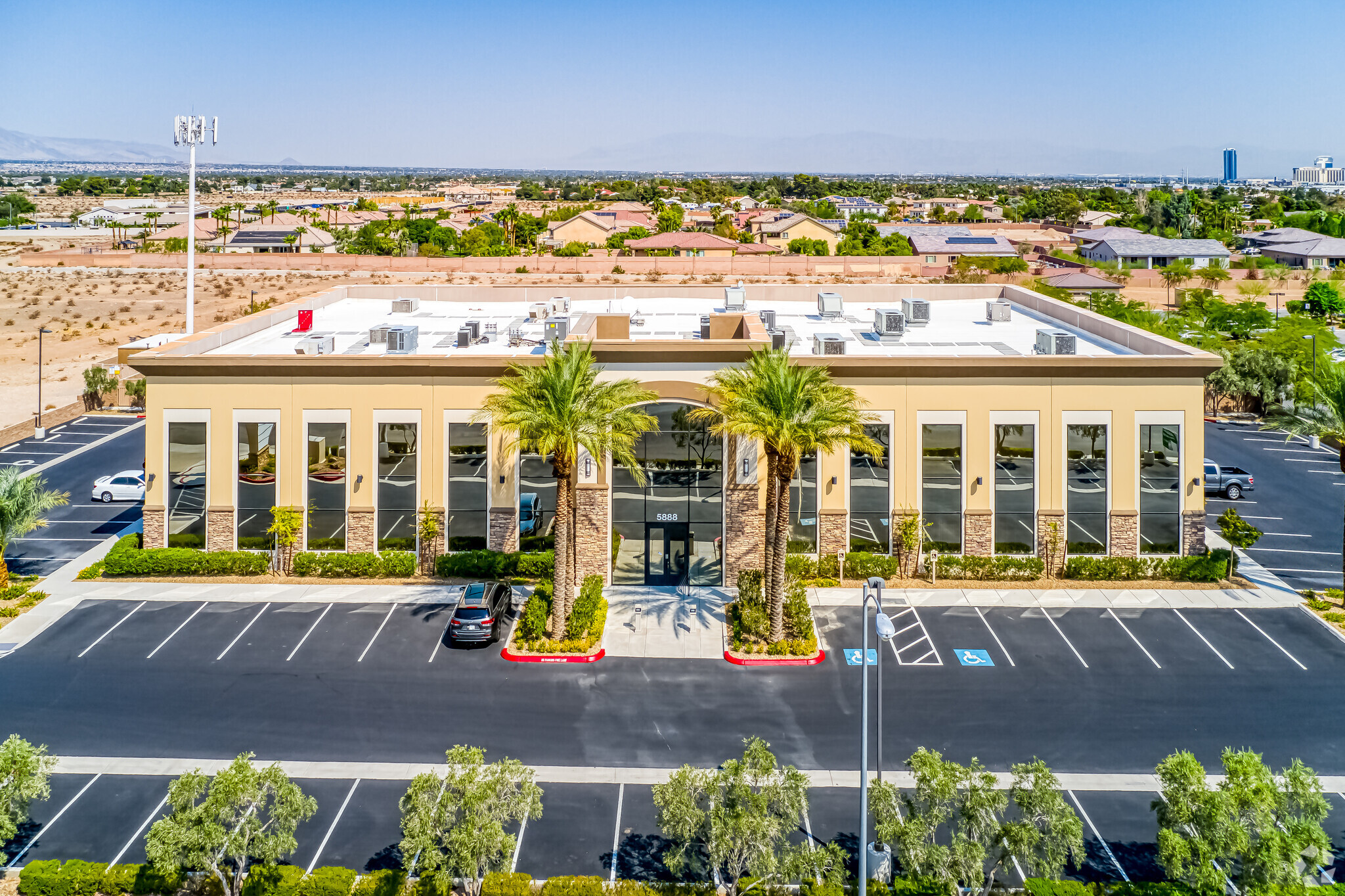 5888 W Sunset Rd, Las Vegas, NV for lease Primary Photo- Image 1 of 14