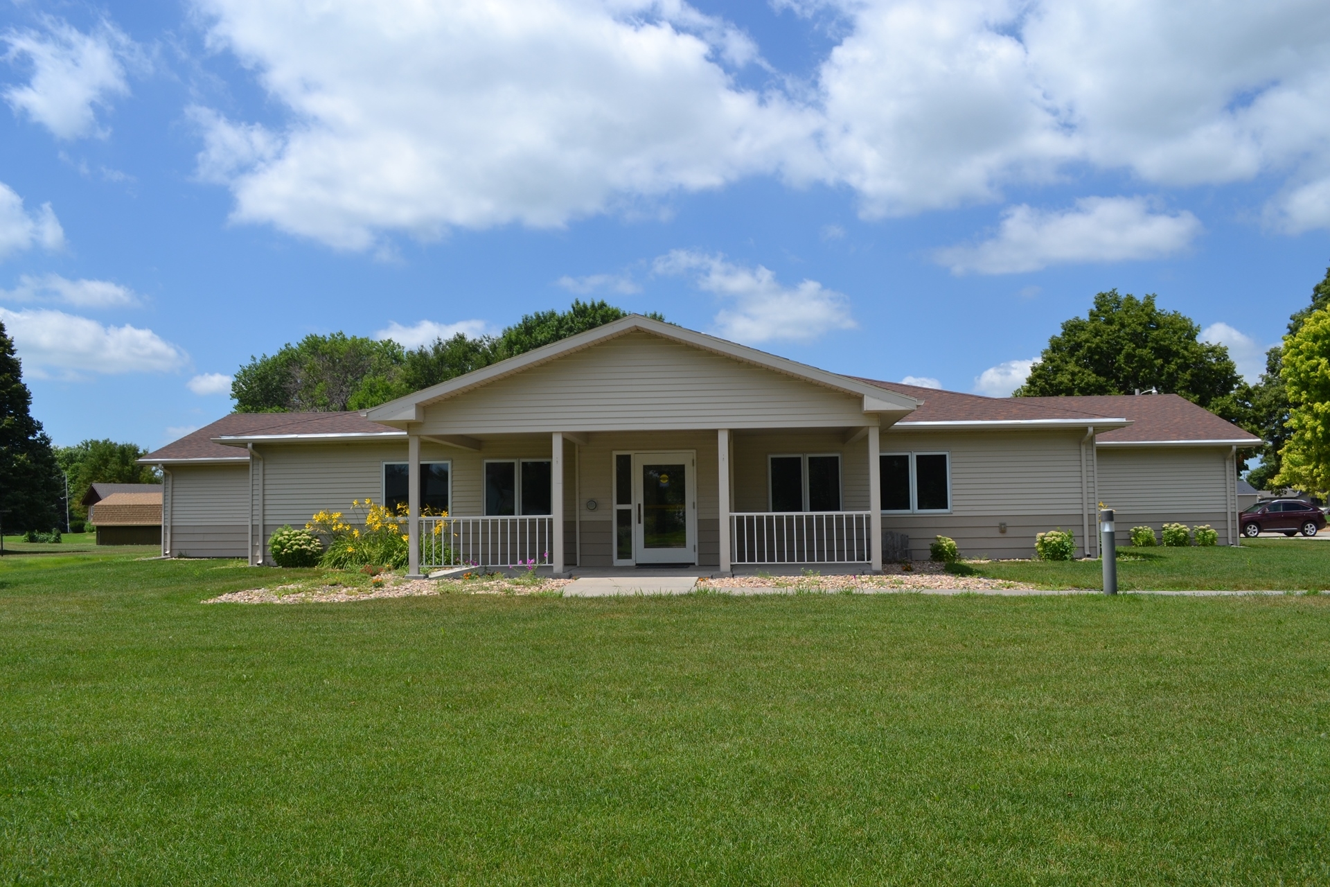 812 Court St, Gibbon, NE à vendre Photo principale- Image 1 de 1