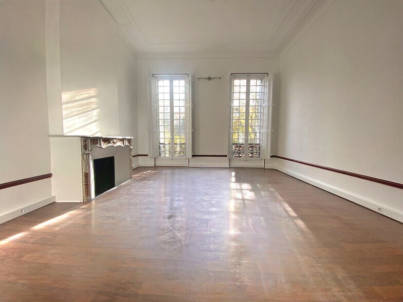 Cours Joseph Thierry, Marseille à louer - Photo intérieure - Image 2 de 7