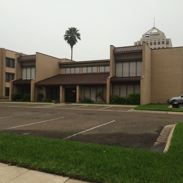 900 Kerria Ave, McAllen, TX à vendre - Photo principale - Image 1 de 1