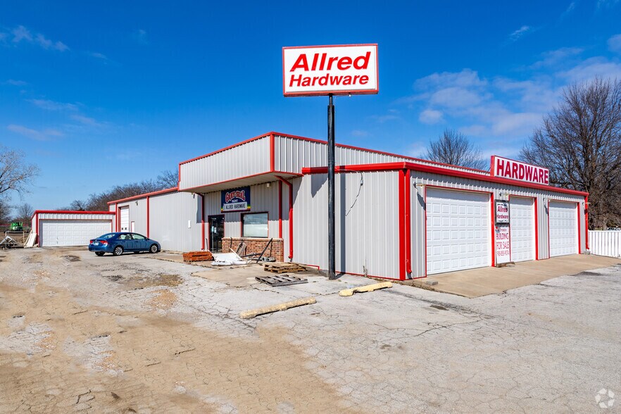 106 N Lombard Ln, Skiatook, OK for sale - Building Photo - Image 1 of 1