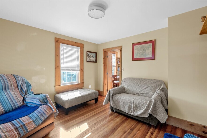 12 Magoni Ter, Plymouth, MA à vendre - Photo du bâtiment - Image 3 de 20