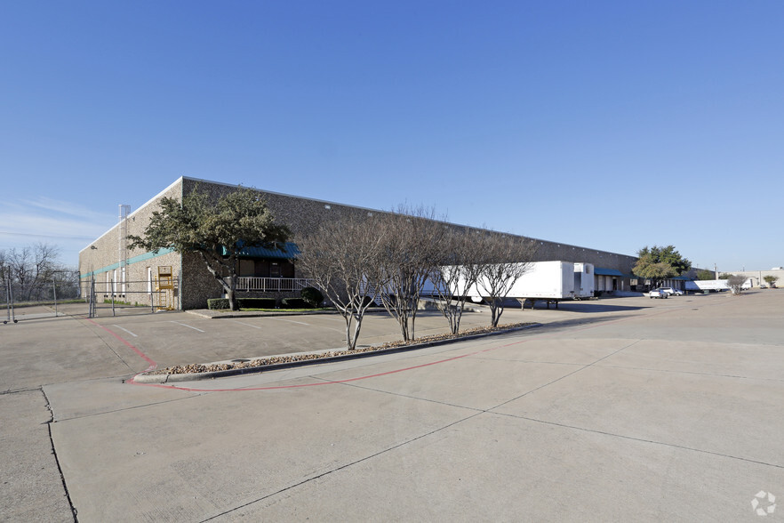 918 113th St, Arlington, TX for lease - Building Photo - Image 1 of 19