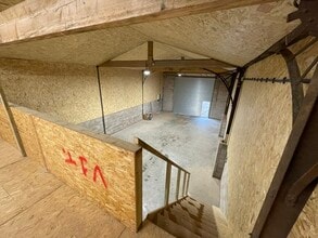 Lightwood Ln, Worcester for lease Interior Photo- Image 2 of 3