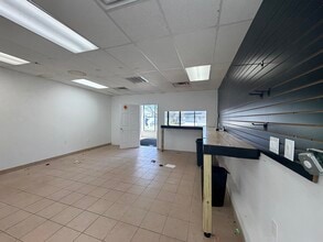 80-82 Carleton Ave, East Islip, NY for lease Interior Photo- Image 2 of 5