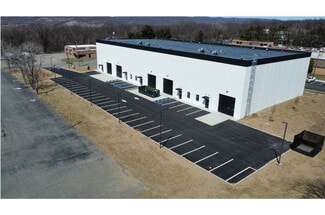 More details for 17 Van Vooren Drive, Oakland, Bergen County, NJ, Oakland, NJ - Industrial for Lease