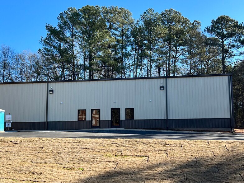 503 Plantation Park Dr, Loganville, GA à vendre - Photo du bâtiment - Image 1 de 1