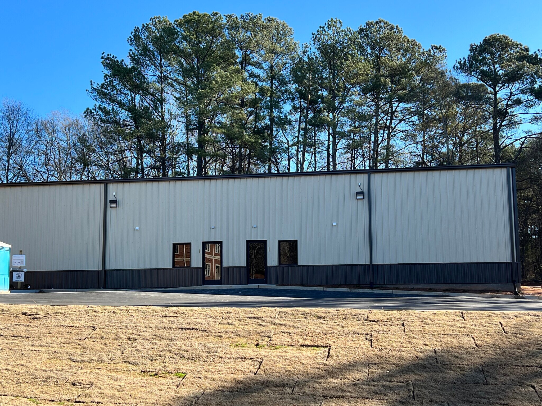 503 Plantation Park Dr, Loganville, GA à vendre Photo du bâtiment- Image 1 de 1