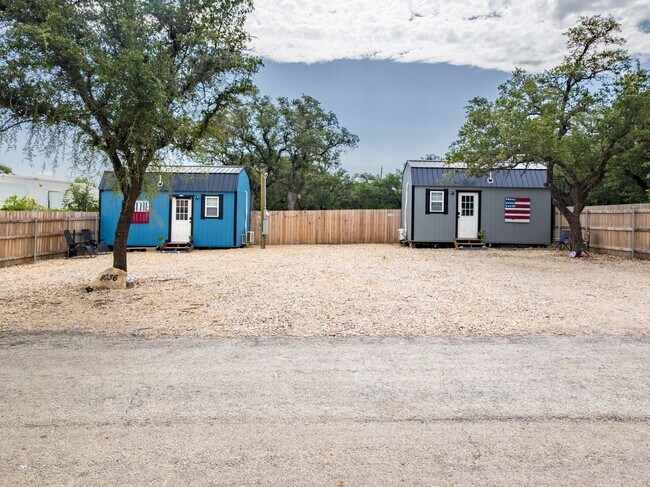Plus de détails pour 8036 County Road 604, Brownwood, TX - Multi-résidentiel à vendre