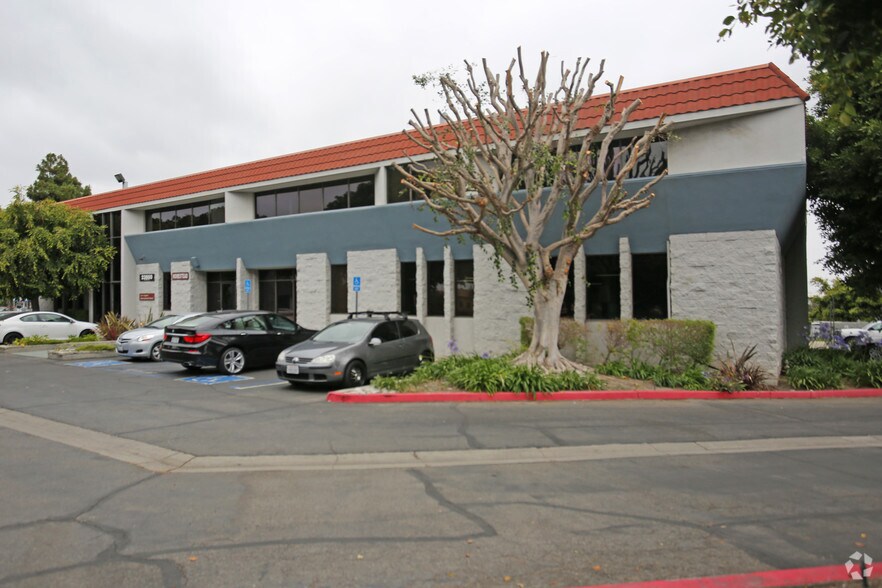 23800-23810 Hawthorne Blvd, Torrance, CA à louer - Photo du bâtiment - Image 3 de 4