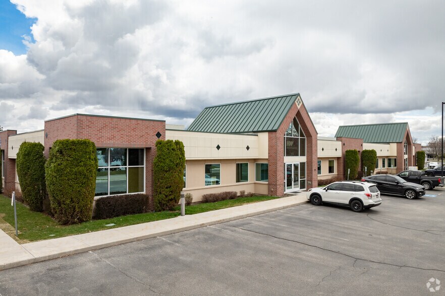 6154 N Meeker Pl, Boise, ID à louer - Photo du bâtiment - Image 2 de 7