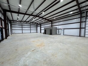 200 Boyd Business Pky, Boyd, TX for lease Interior Photo- Image 2 of 7