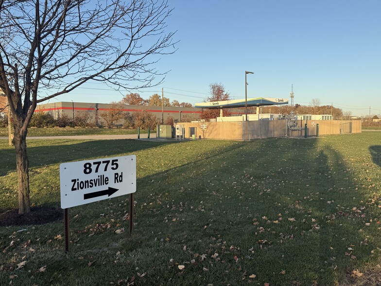 8771 Zionsville Rd, Indianapolis, IN for sale - Building Photo - Image 2 of 2
