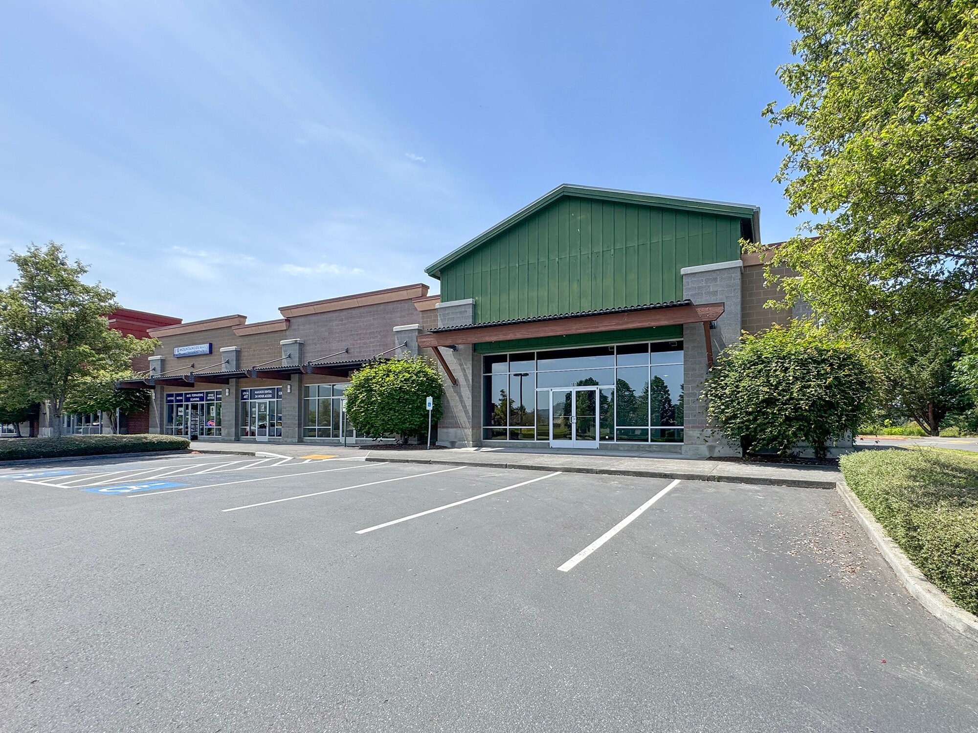 1400 W Washington St, Sequim, WA à louer Photo du bâtiment- Image 1 de 3