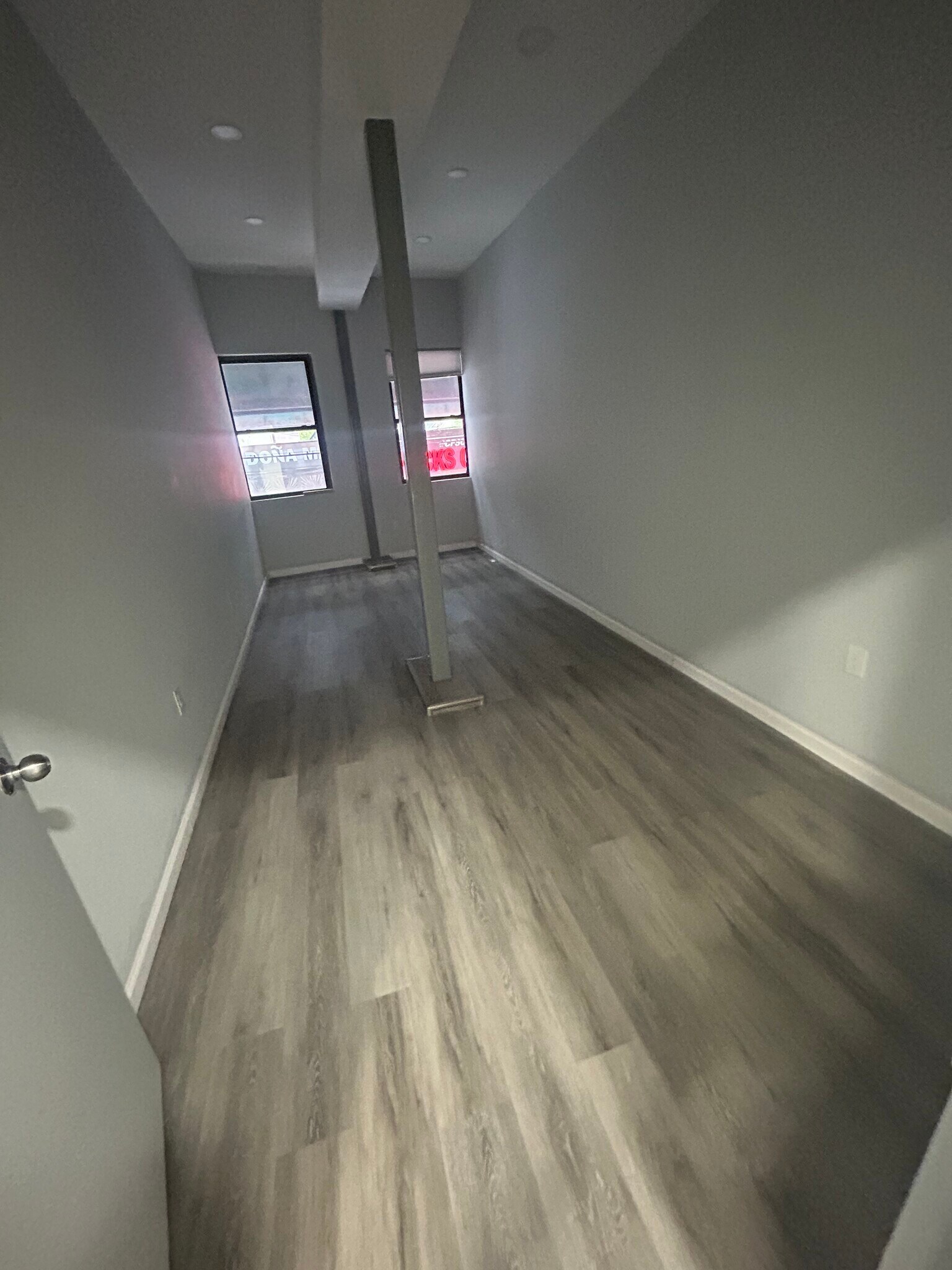 93-22 Jamaica Ave, Woodhaven, NY for lease Building Photo- Image 1 of 1