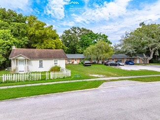 Plus de détails pour 5633 Crissman Dr N, Saint Petersburg, FL - Multi-résidentiel à vendre