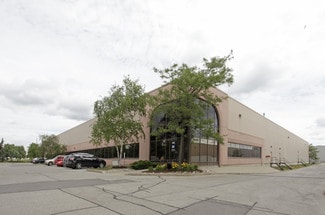Plus de détails pour 7680 Tranmere Dr, Mississauga, ON - Industriel à louer