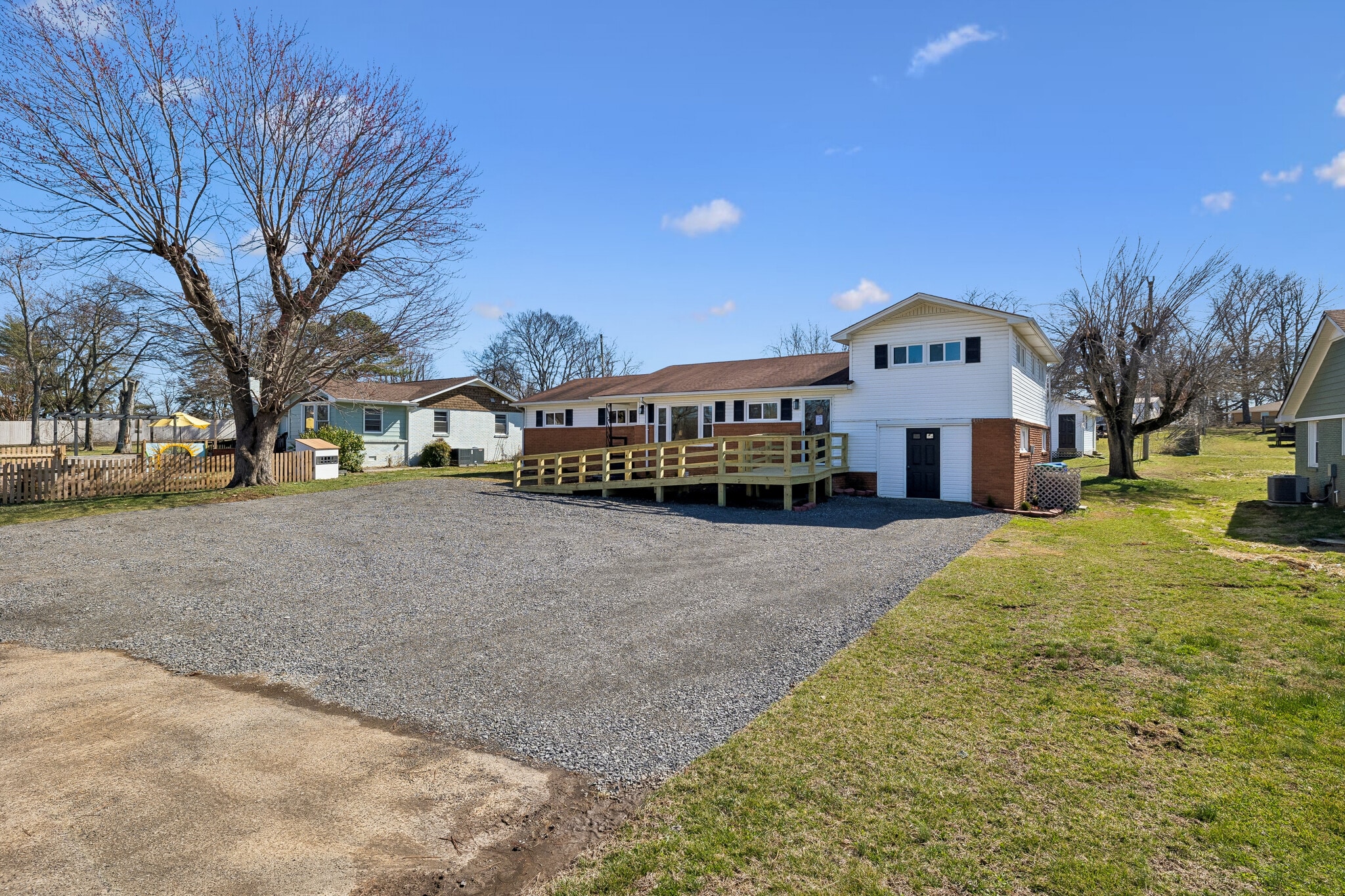 319 Highway 76, White House, TN à louer Photo du bâtiment- Image 1 de 17