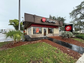 Plus de détails pour 12699 NE 6th Ave, North Miami, FL - Commerce de détail à louer