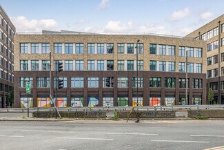 Plus de détails pour Bureau à louer