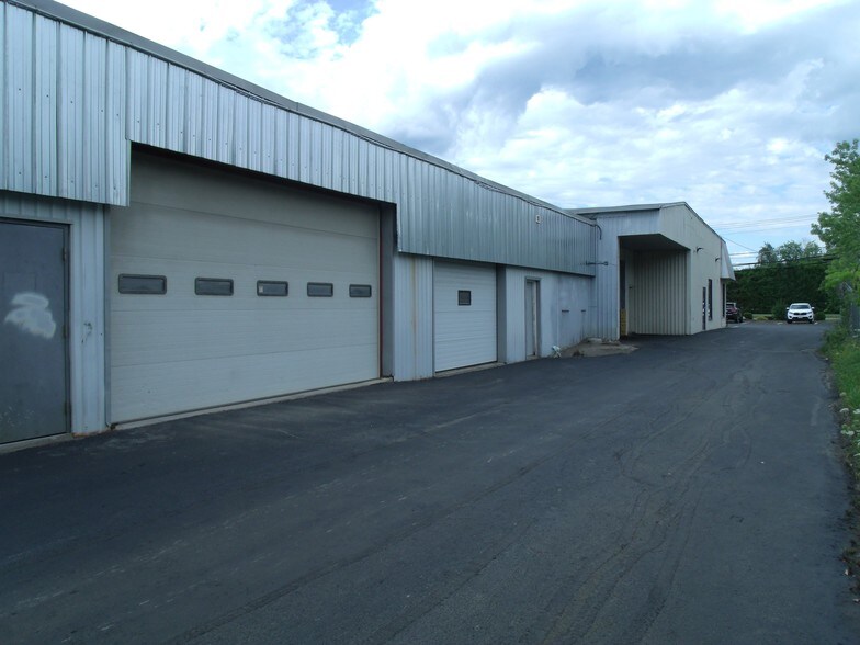 1891 Williston Rd, South Burlington, VT for sale - Building Photo - Image 3 of 19