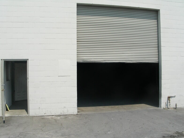 4664 E Waterloo Rd, Stockton, CA for lease - Building Photo - Image 3 of 9