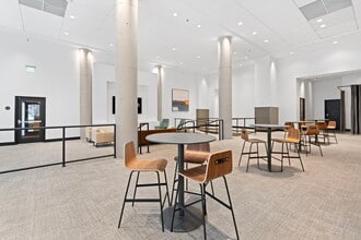 360 Saint Peter St, Saint Paul, MN for lease Interior Photo- Image 2 of 31