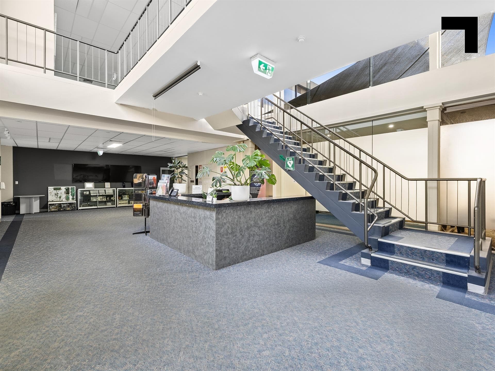 1492 Ferntree Gully Rd, Knoxfield for lease Interior Photo- Image 1 of 6